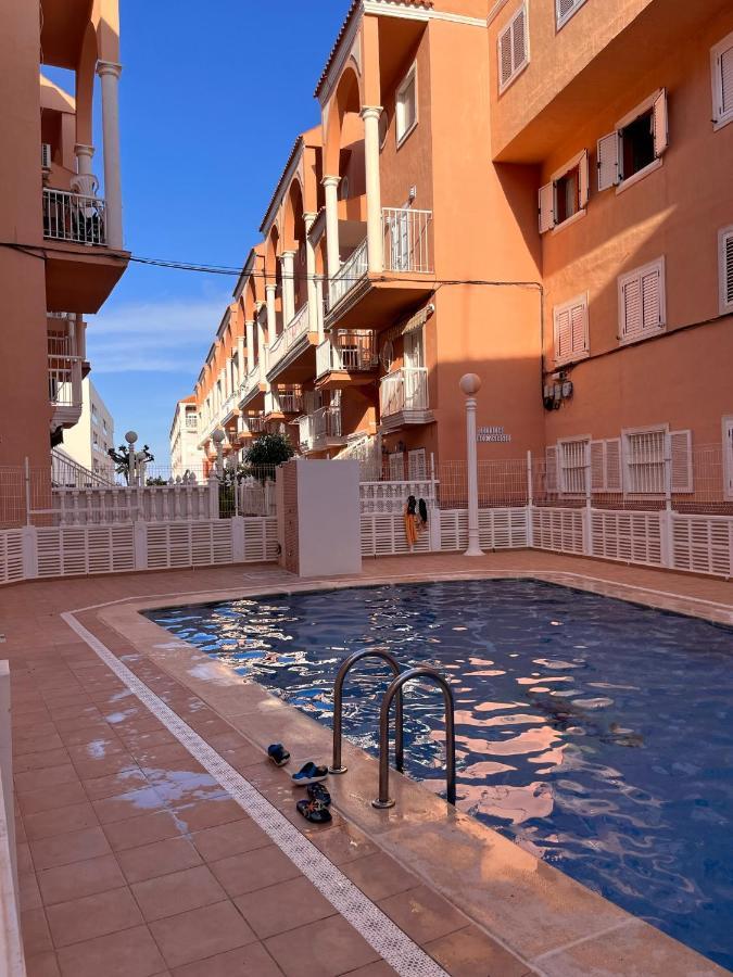 Apj Emperadores Apartment With Swimming Pool, 100 M From Beach La Mata 拉马他 外观 照片